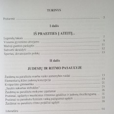 Laimutė Bobrova, Audronė Šarkauskienė, Sigita Černiauskienė.  Žaidimai su parašiutu