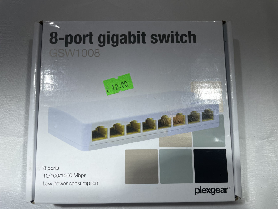 Pleegear 8 portu svicas