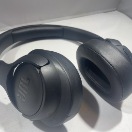 JBL tune 760nc (be pakuotes)