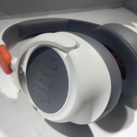 JBL JR 460nc (be pakuotes)