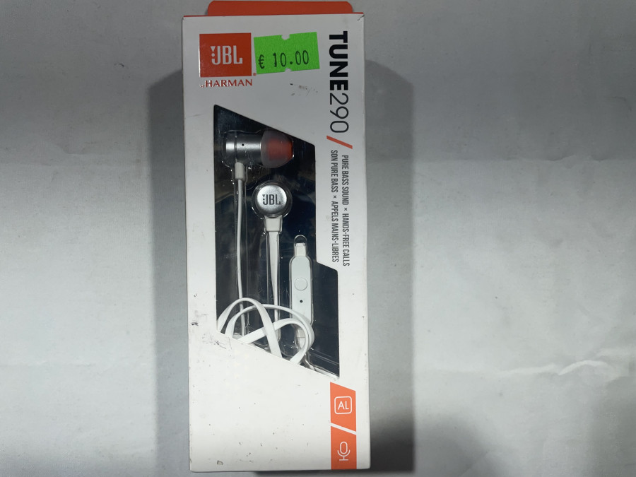 JBL tune 290