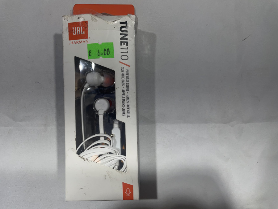 JBL tune 110