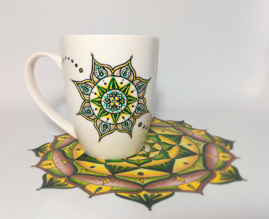 Puodelis „Pabudimo mandala“