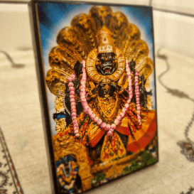 Nrisimha stovelis (13 x 9 cm)