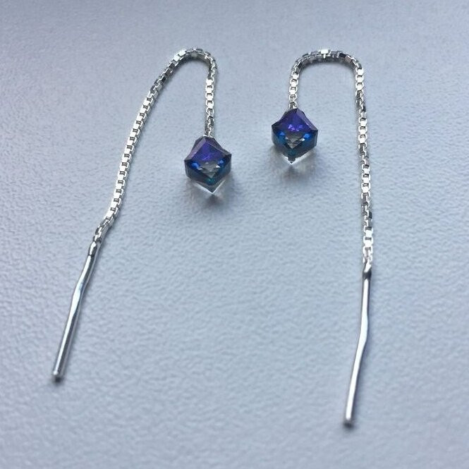 Sidabruoti auskarai su Swarovski kristalais