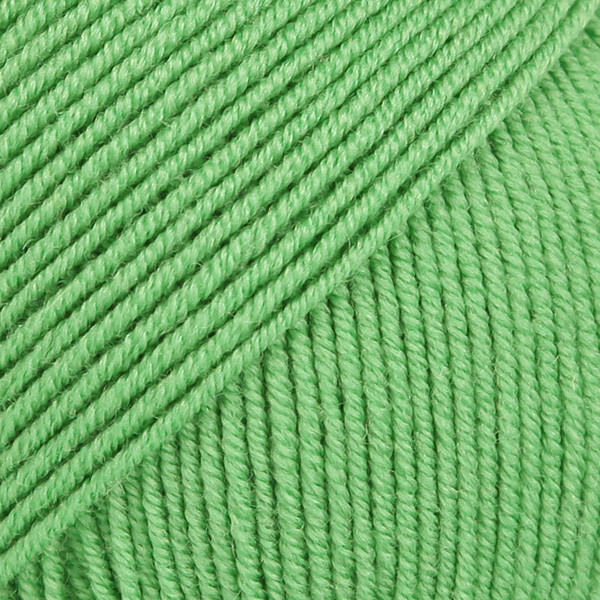 BABY MERINO UNI COLOUR 31 vibrant green