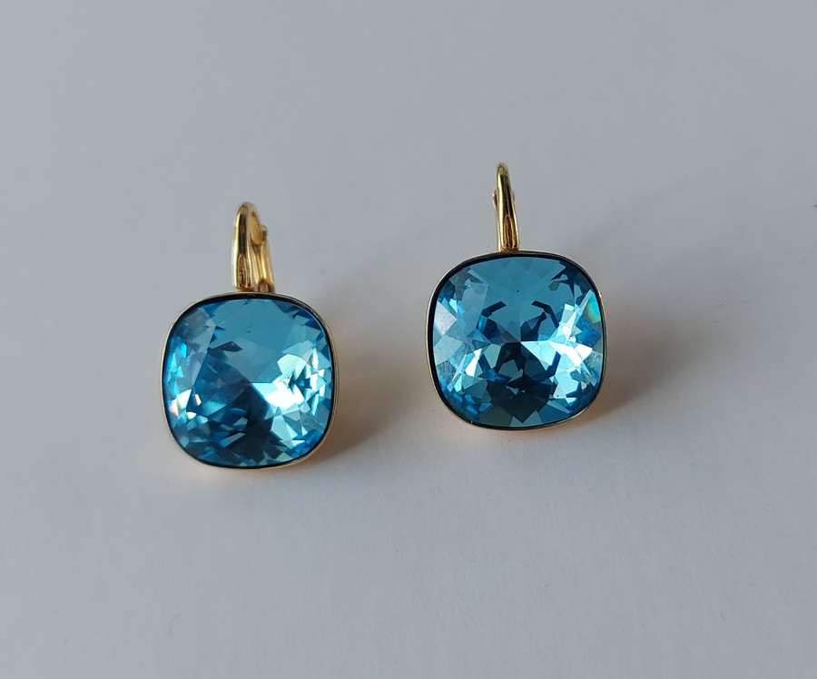 Auskarai "Kavadratukai" su swarovski