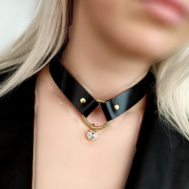 Odinis kaklo papuošalas su swarovski akute