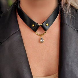 Odinis kaklo papuošalas su swarovski akute