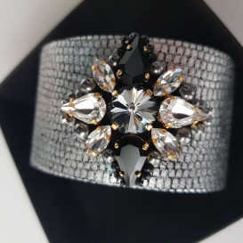 Odinė apyrankė su swarovski