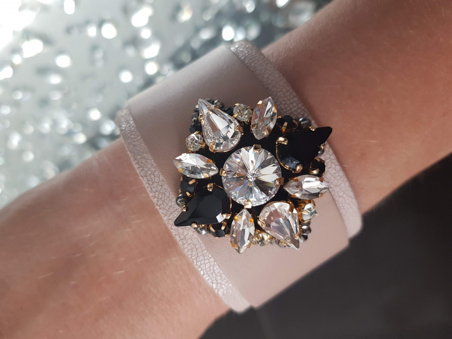 Odinė apyrankė su swarovski
