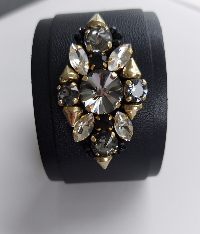 Odinė apyrankė su swarovski