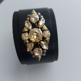 Odinė apyrankė su swarovski