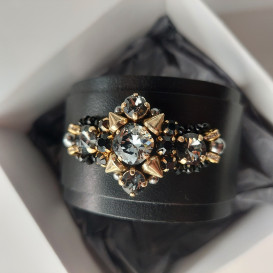 Odinė apyrankė su swarovski