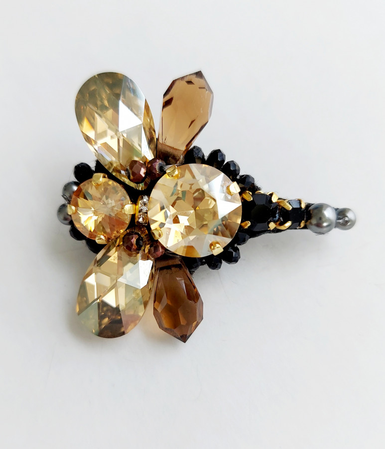 Sage Laumzirgis su swarovski