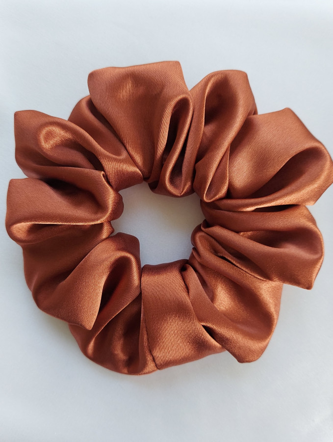 Plauku gumyte dark caramel