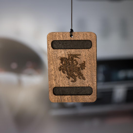 Pakabinamas automobilio kvapas RIEŠUTMEDŽIO VYTIS