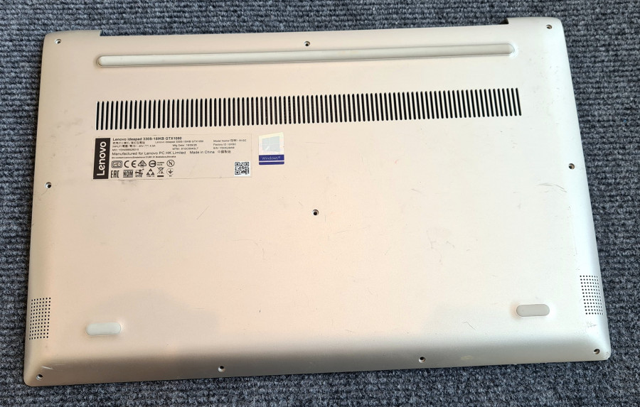 Lenovo Ideapad 330s-15IKB (model 81GC) korpuso apačia