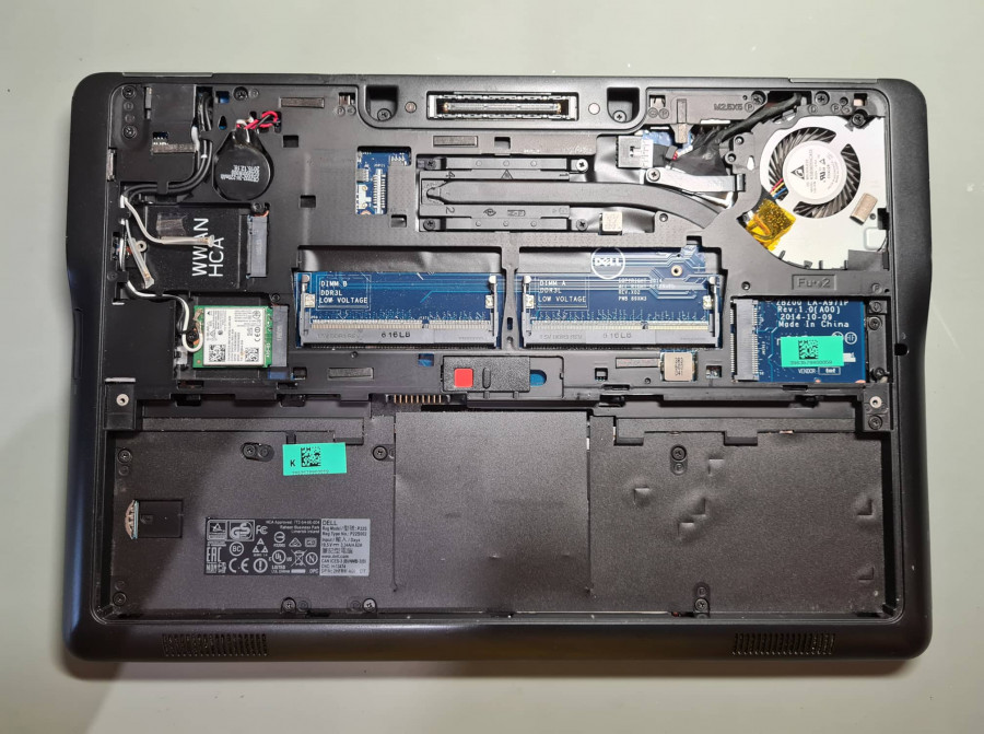 Dell Latitude E7250 veikianti plokštė, BIOS OK