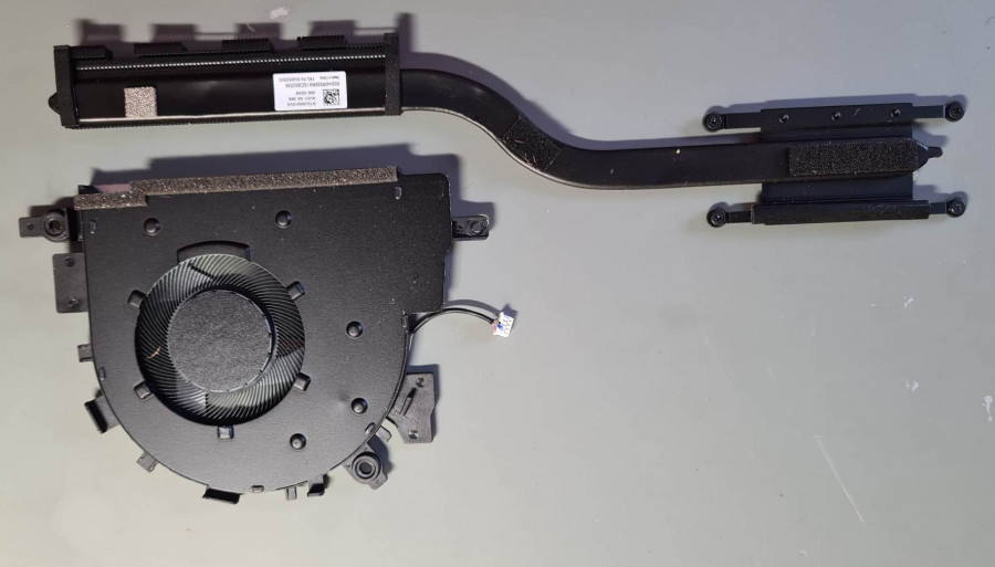 Lenovo IdeaPad 3 15IAU7 FAN