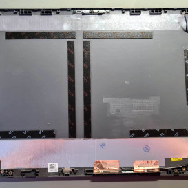 Lenovo IdeaPad 3 15IAU7 Ekrano dangtis