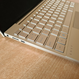HP ENVY 13-BA korpusas su klaviatūra