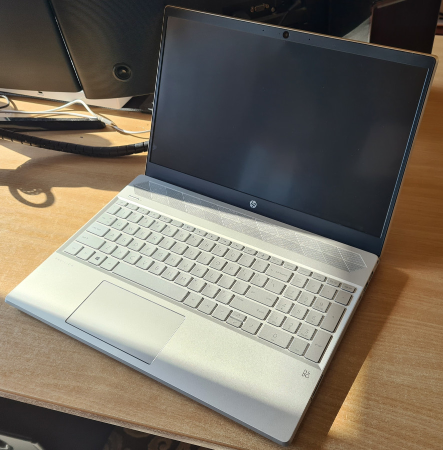 HP Pavilion 15-CS 15T-CS Series (HP Pavilion g7) sidabrinis