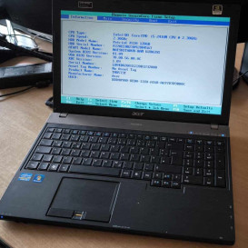 Acer TravelMate 8573 veikia